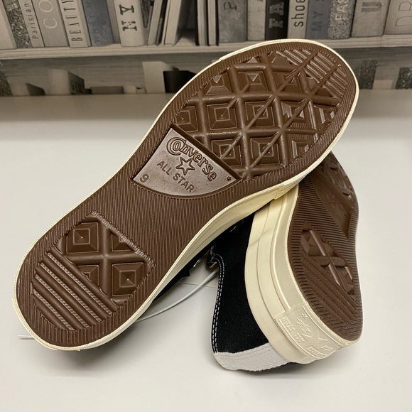 Converse X Commes des Garçon Sneakers Size 9 NWT and box - Picture 7 of 9